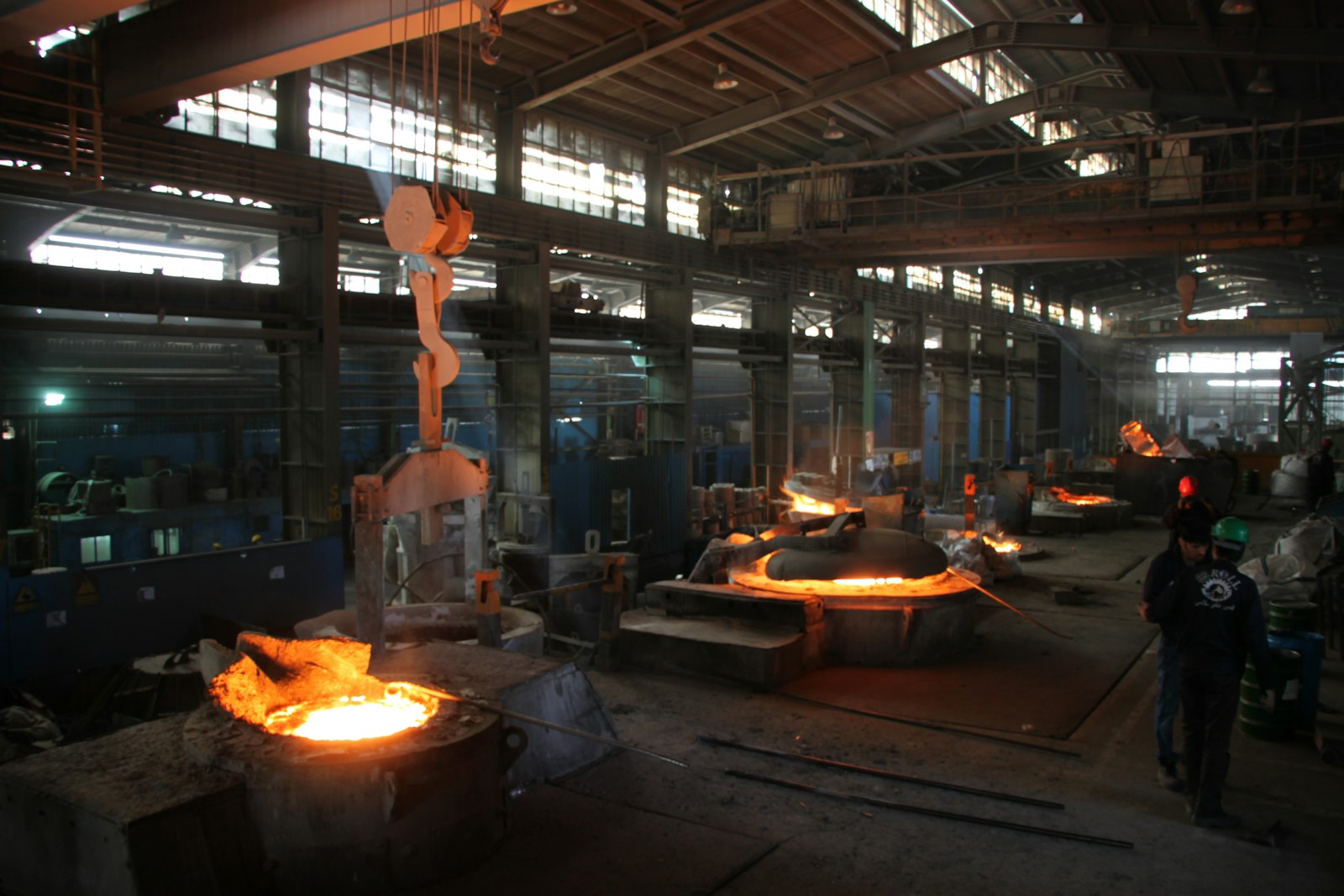 Steel melt operations